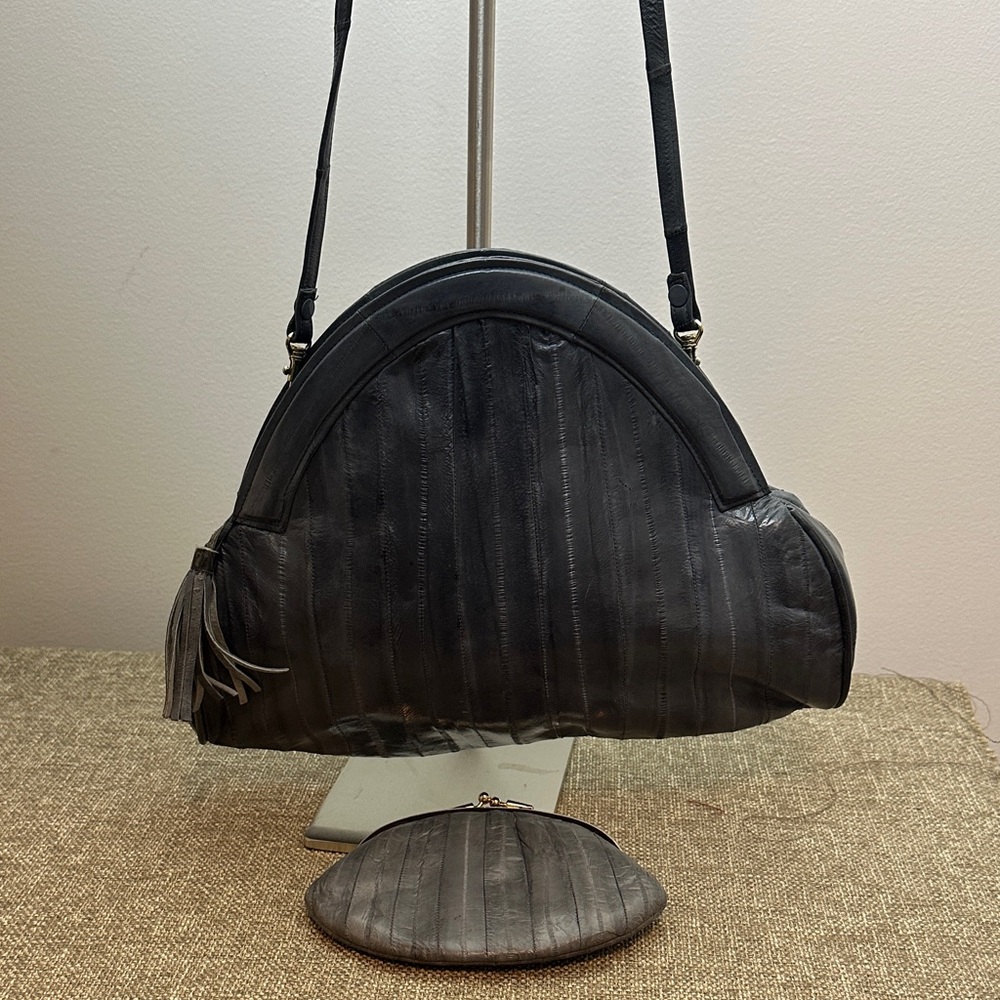Vintage Gray EEL Skin crossbody w/ matching coin purse